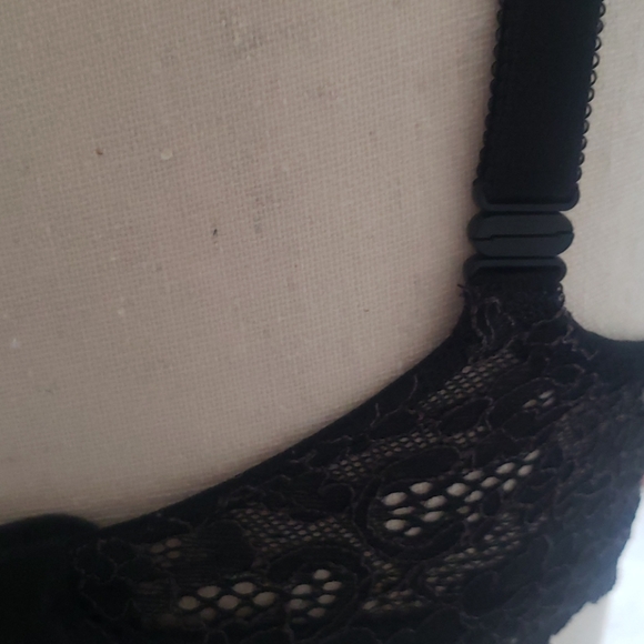 Dream Angel's black push up - Picture 5 of 7